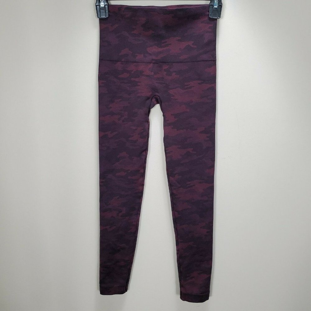 Spanx‎ Red Camo Seamless High Waist Leggings Sz XS